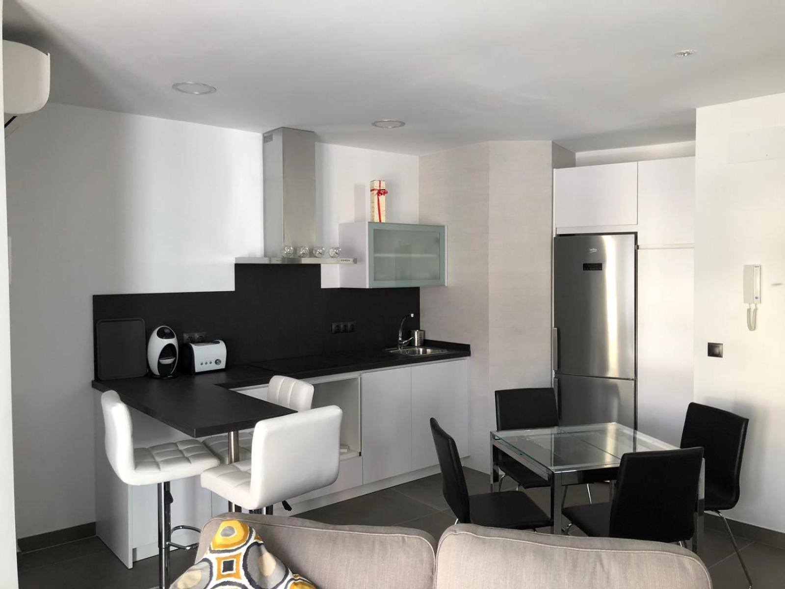 Apartamentos Kronox Нерха Екстериор снимка
