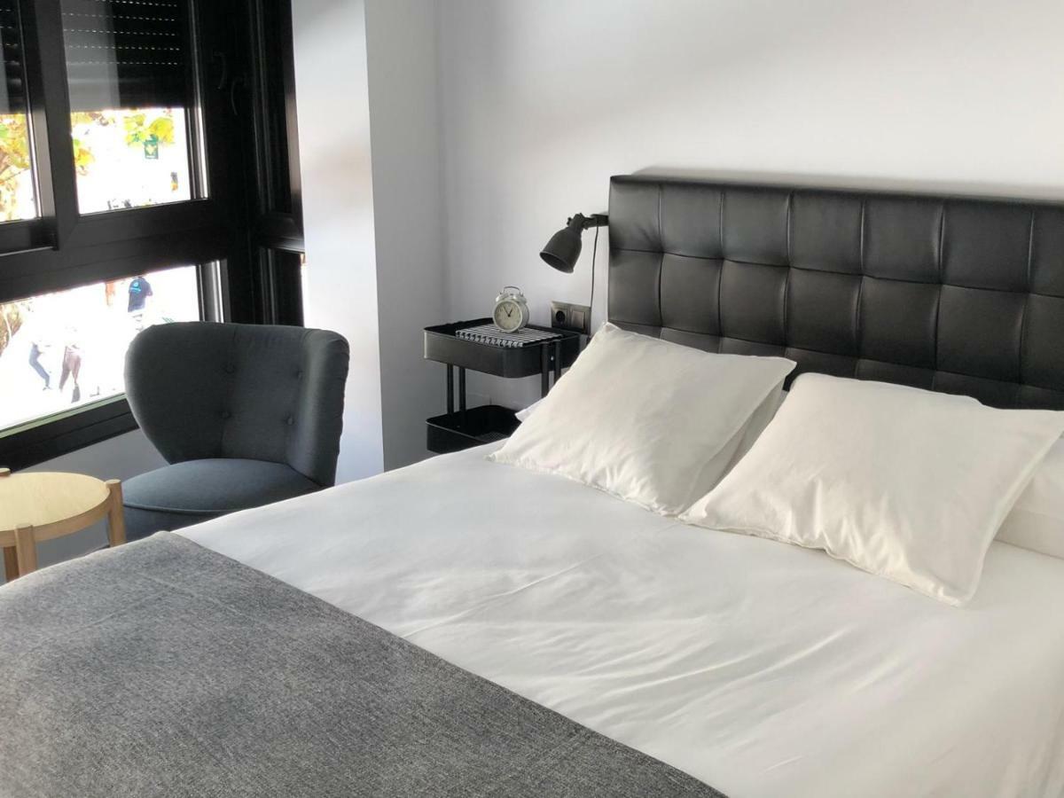 Apartamentos Kronox Нерха Екстериор снимка
