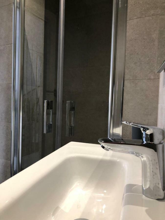 Apartamentos Kronox Нерха Екстериор снимка